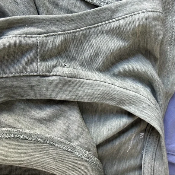 GAP GapFit Breathe Muscle Tees (2) M - Picture 4 of 4